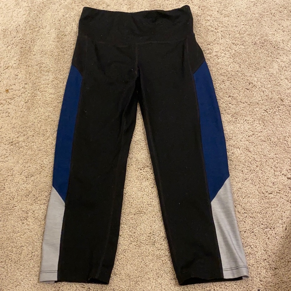 champion cropped leggings